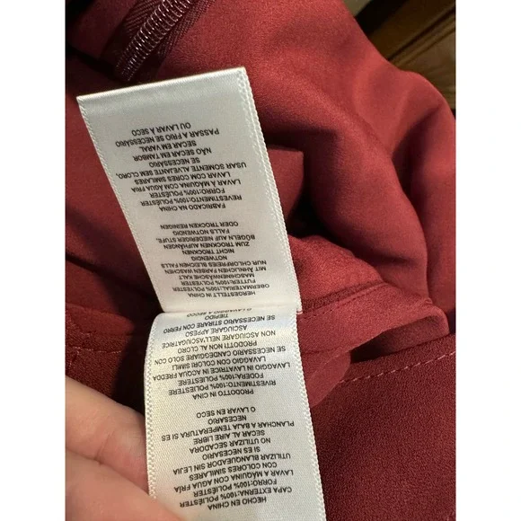 36. JOIE NWT $348 Mairead Tie Waist Crop Culotte Jumpsuit in Garnet Size 4 - Picture 11 of 11